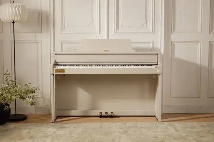 Imagem de Casio lança piano CELVIANO em Grey Beige e aposta na música como ritual de bem-estar