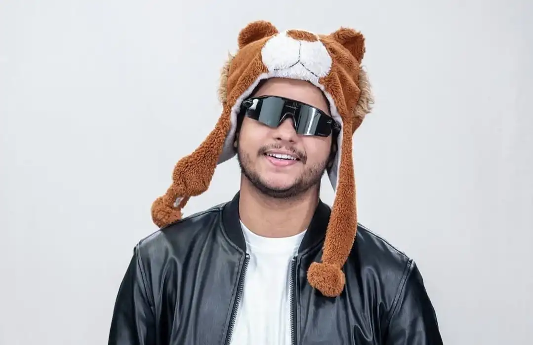 Imagem de Mikael Santos confirma presença no Maior São João do Mundo, em Campina Grande