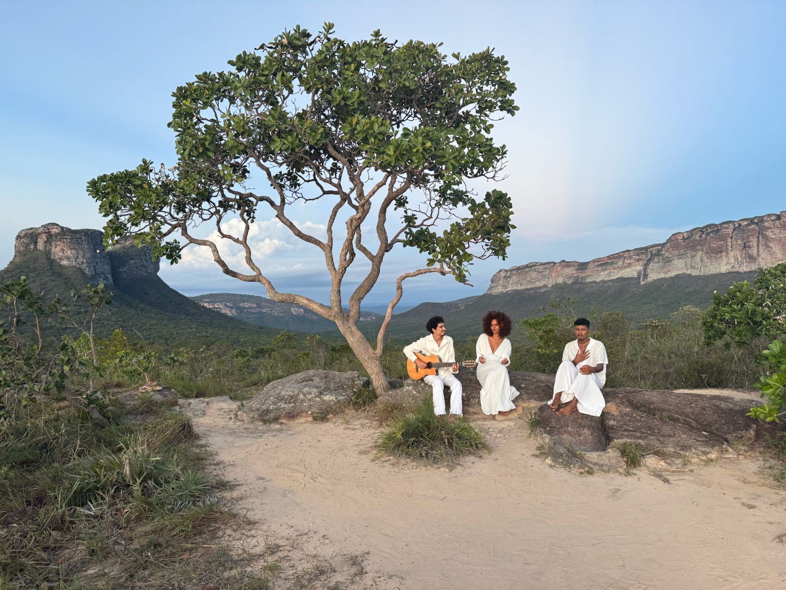Imagem de Triêtu lança clipe da canção Leve e reforça identidade na música brasileira