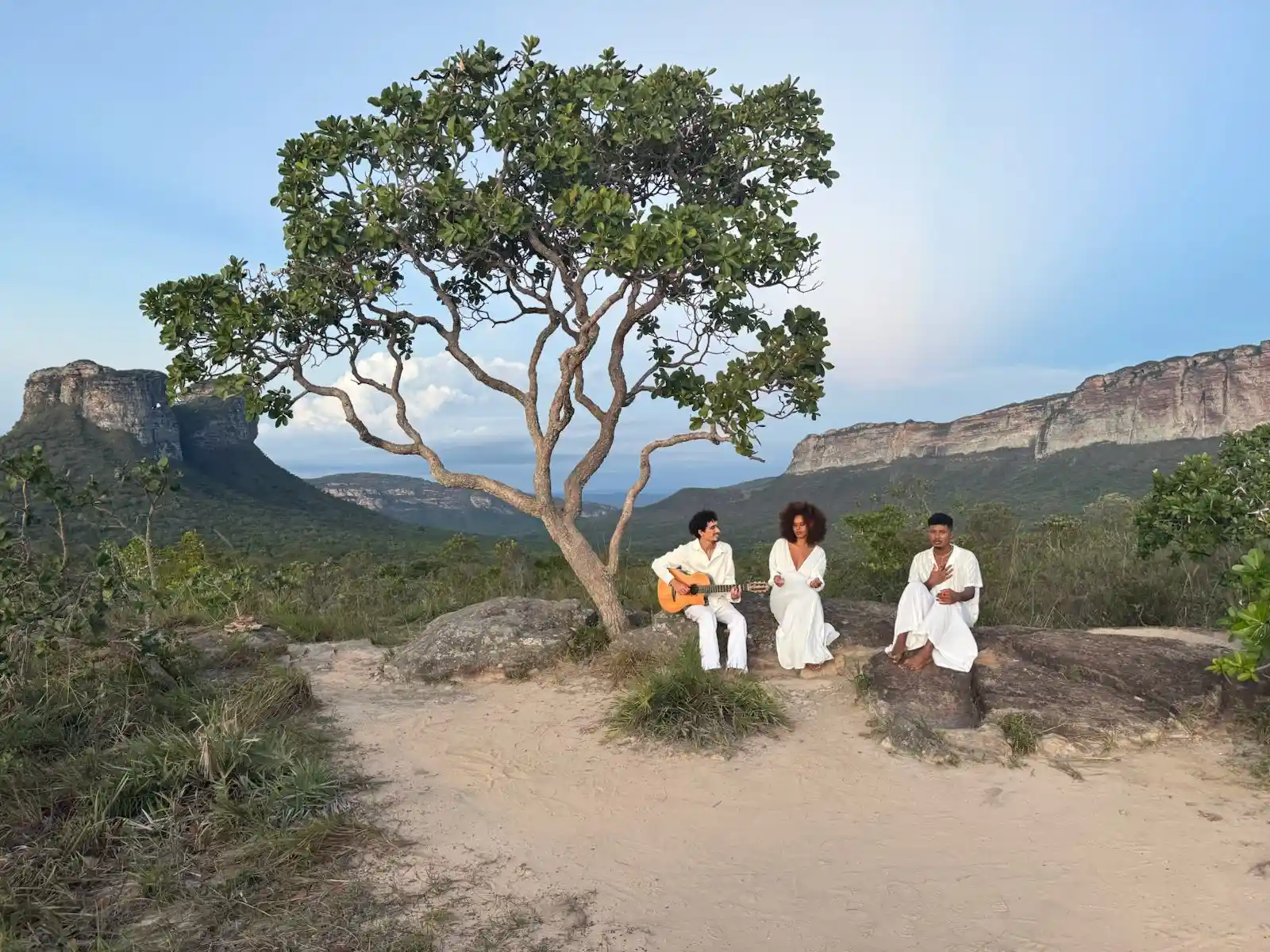 Imagem de Triêtu lança clipe da canção Leve e reforça identidade na música brasileira