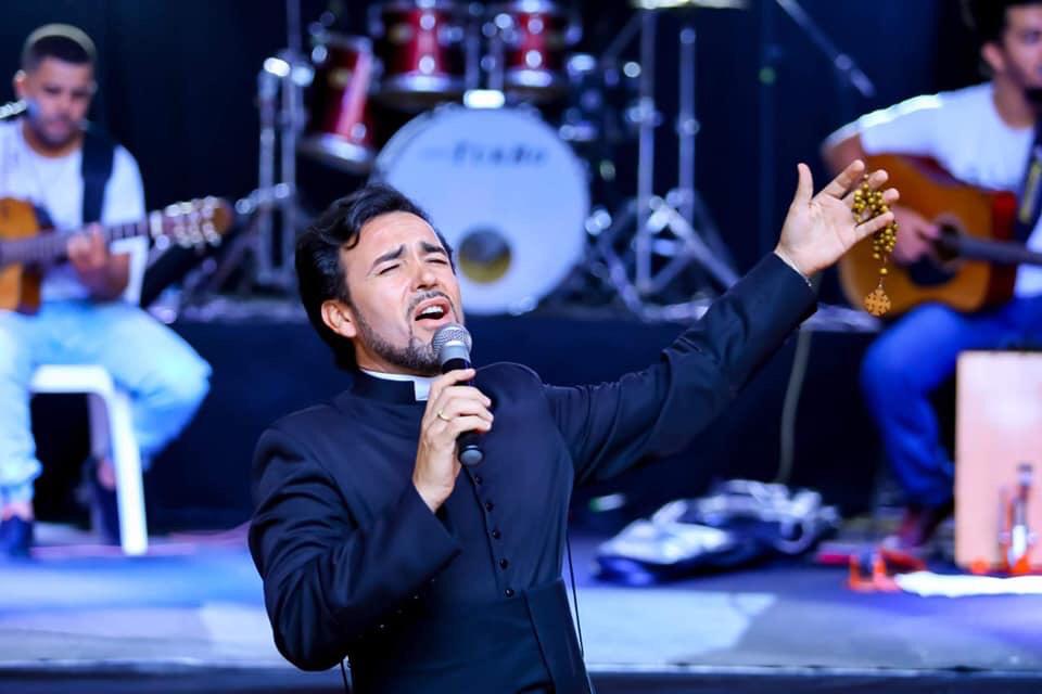 Imagem de Padre Jairo Silva apresenta nova versão de "Tocando em Frente" pela Radar Records