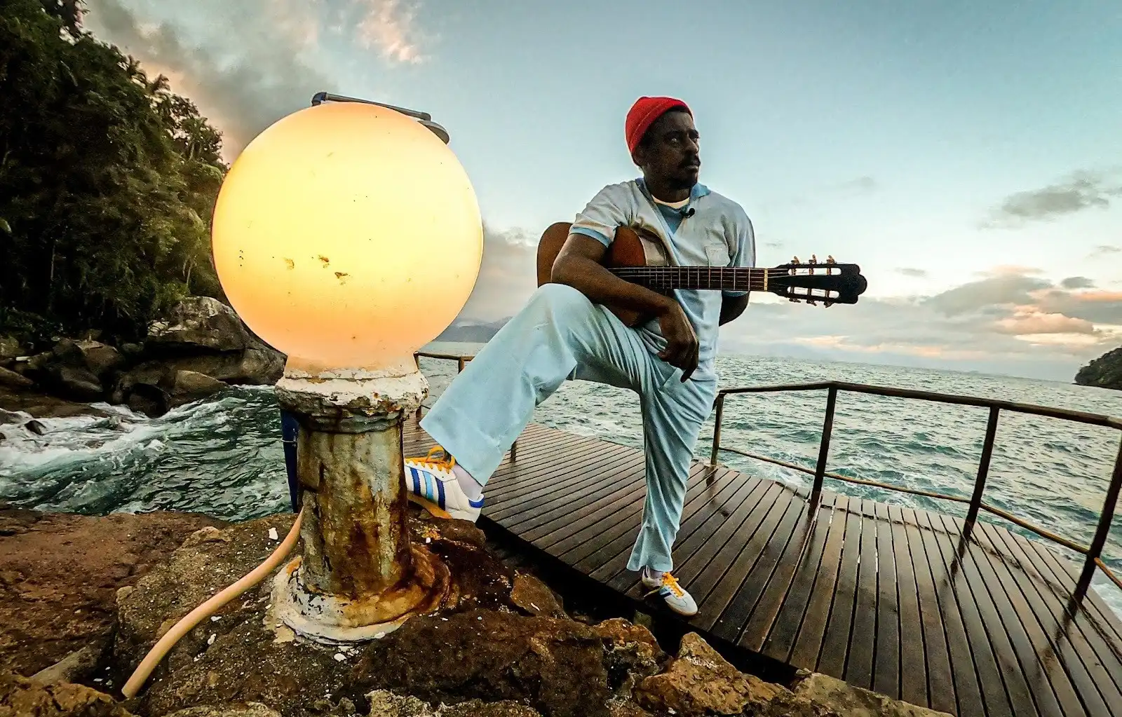 Imagem de Seu Jorge disponibiliza pela primeira vez no YouTube a live “The Life Aquatic: A Tribute to David Bowie”
