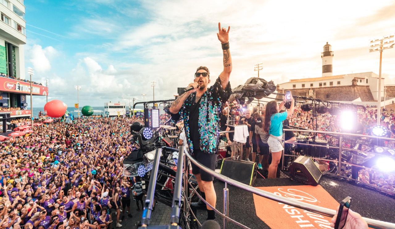 Imagem de Desfile do bloco EVA promete surpreender a Barra-Ondina no Carnaval 2026