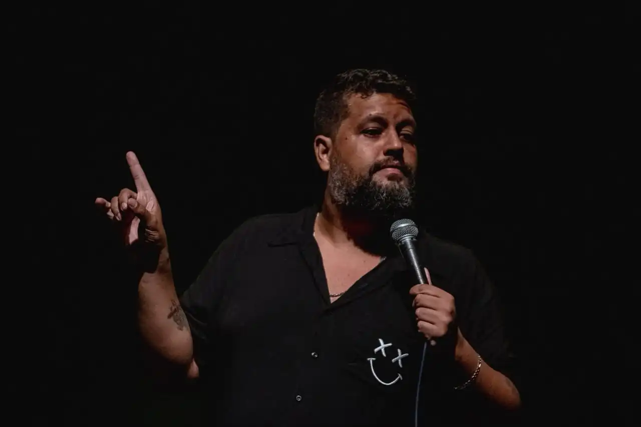 Imagem de Matheus Buente leva show solo a cinco estados em sequência de apresentações pelo Brasil
