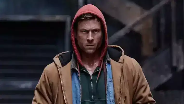 Imagem de "O Sobrevivente": Glen Powell brilha em distopia afiada de Edgar Wright