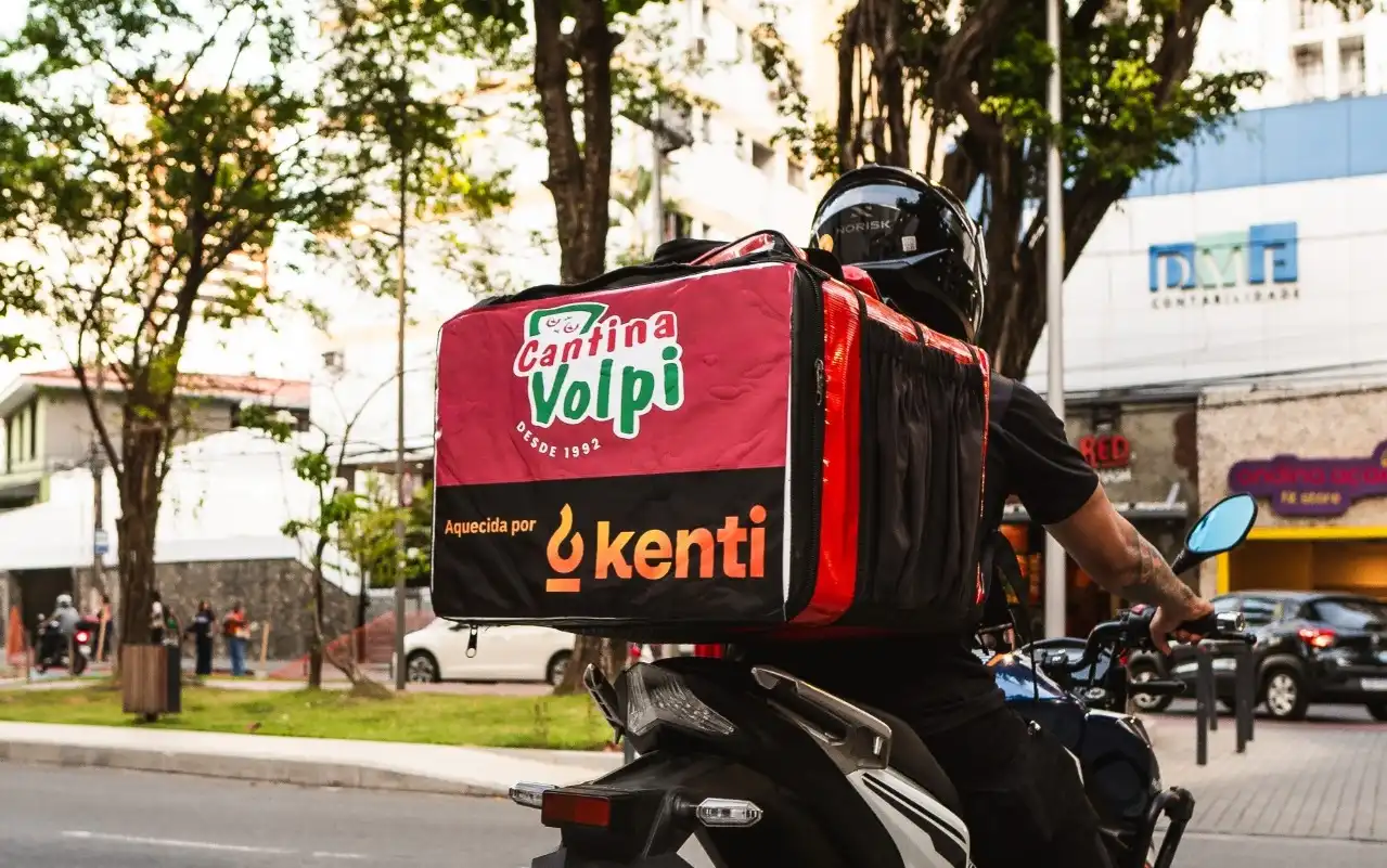 Imagem de Cantina Volpi inova com bags que garantem comida quente e sabor intacto no Delivery