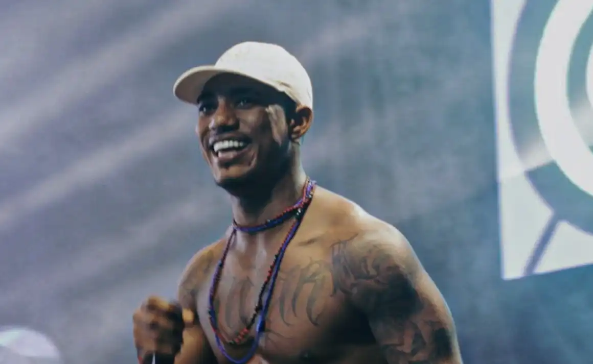 Imagem de O Kannalha agita o Centro Histórico com o "Ensaio do Maridão"