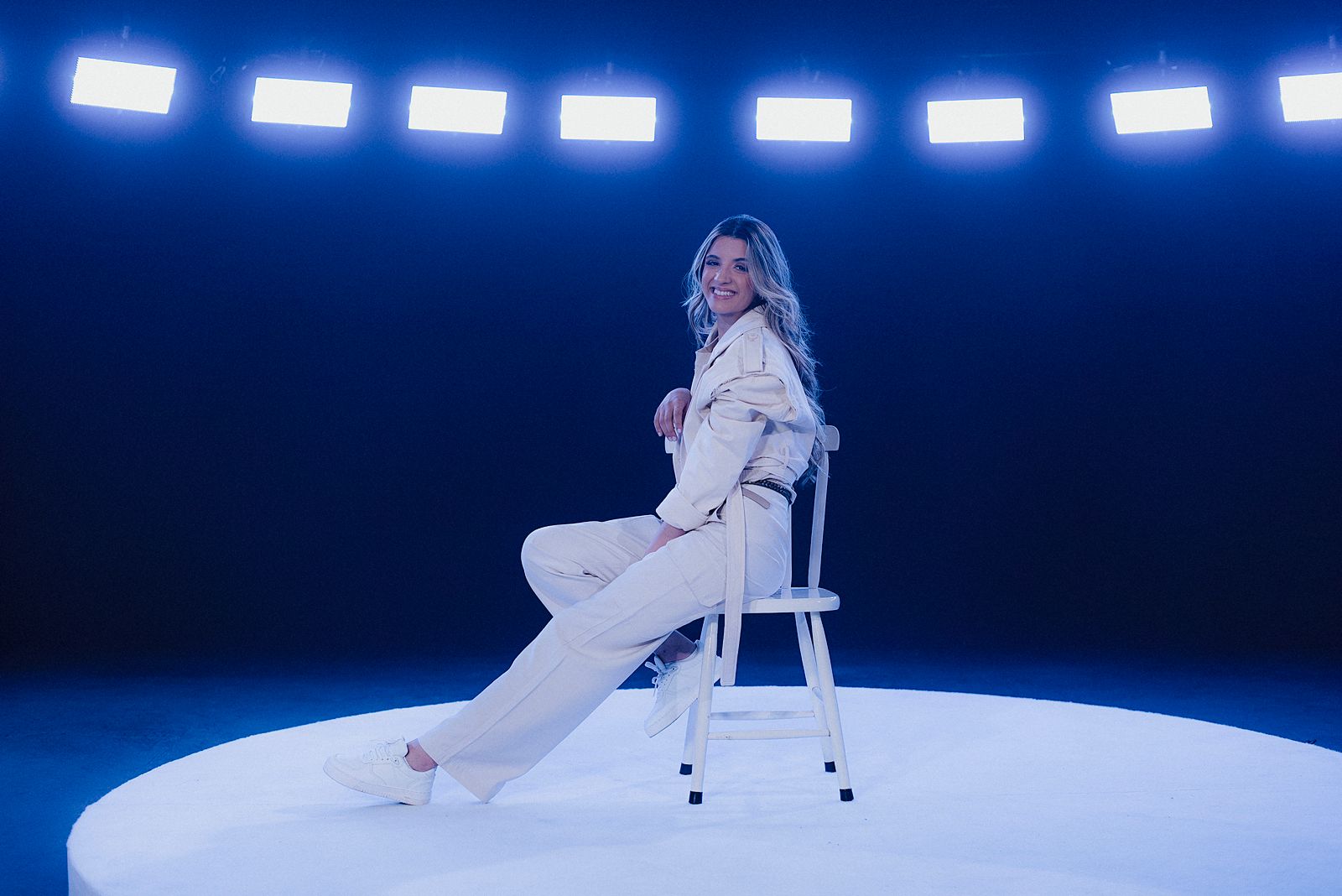 Imagem de Com mais de 10 milhões de plays nas plataformas digitais, Fernanda Tomadon lança novo projeto musical