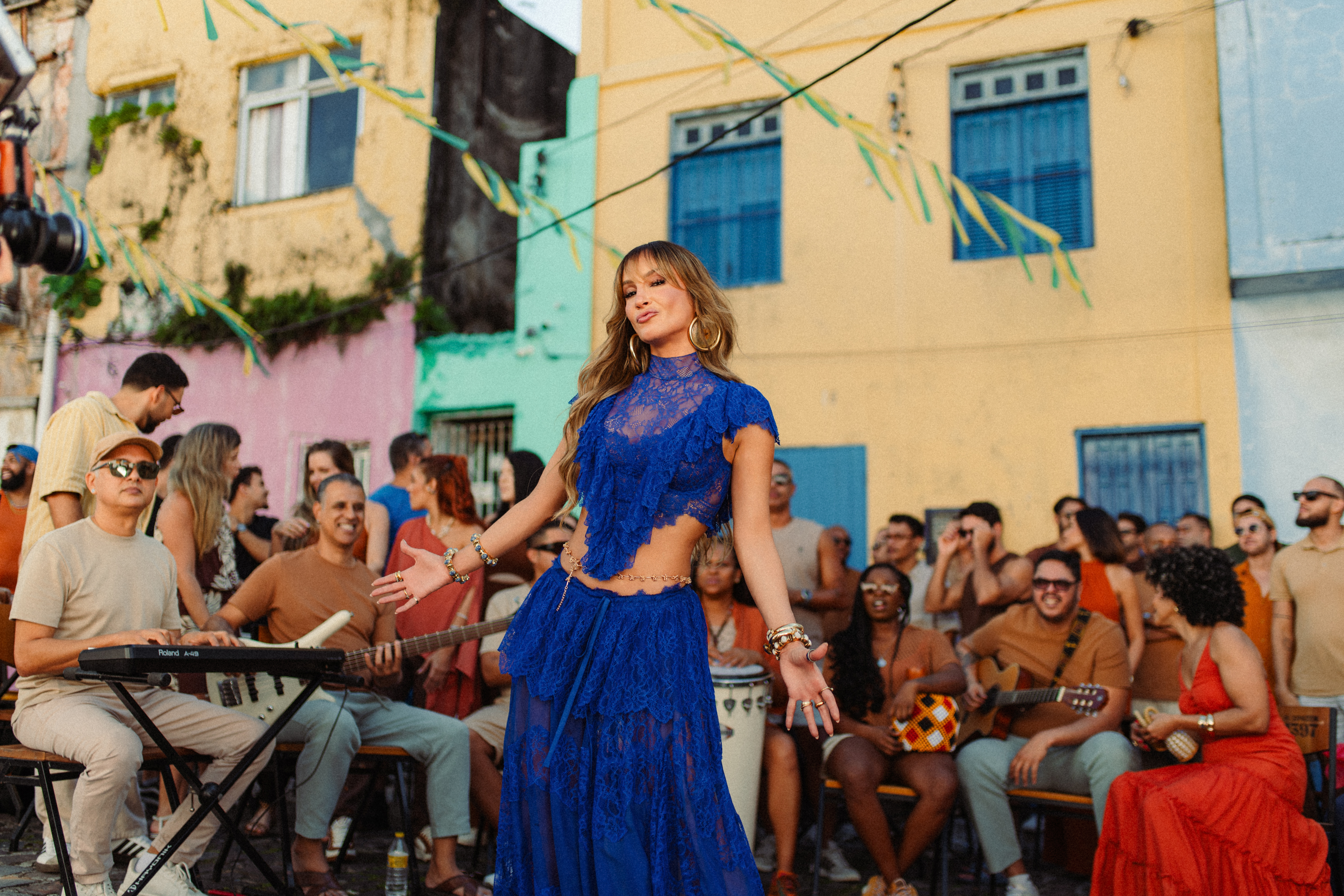 Imagem de Claudia Leitte lança “O Motivo Pra Vencer”, com mensagem de perseverança
