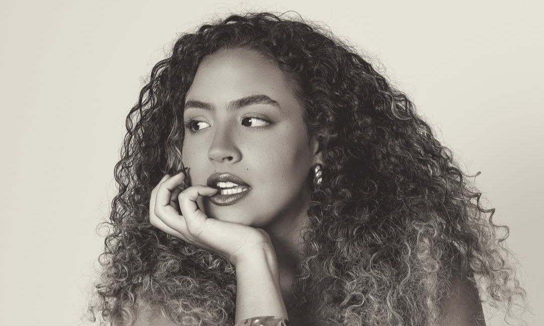 Imagem de Sofia Pitta leva o show “Suingue e Maresia” ao Rio Vermelho nesta sexta (16)