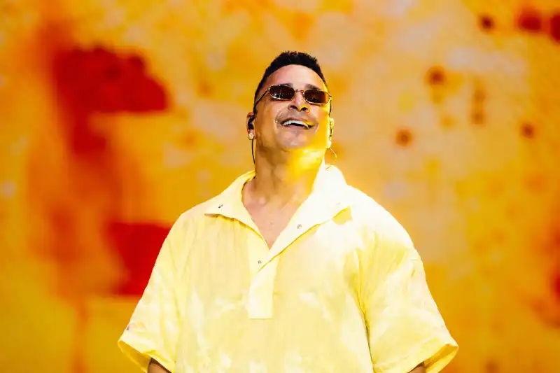Imagem de Xanddy Harmonia celebra 30 anos de carreira com show “Só as Antigas” na Concha Acústica