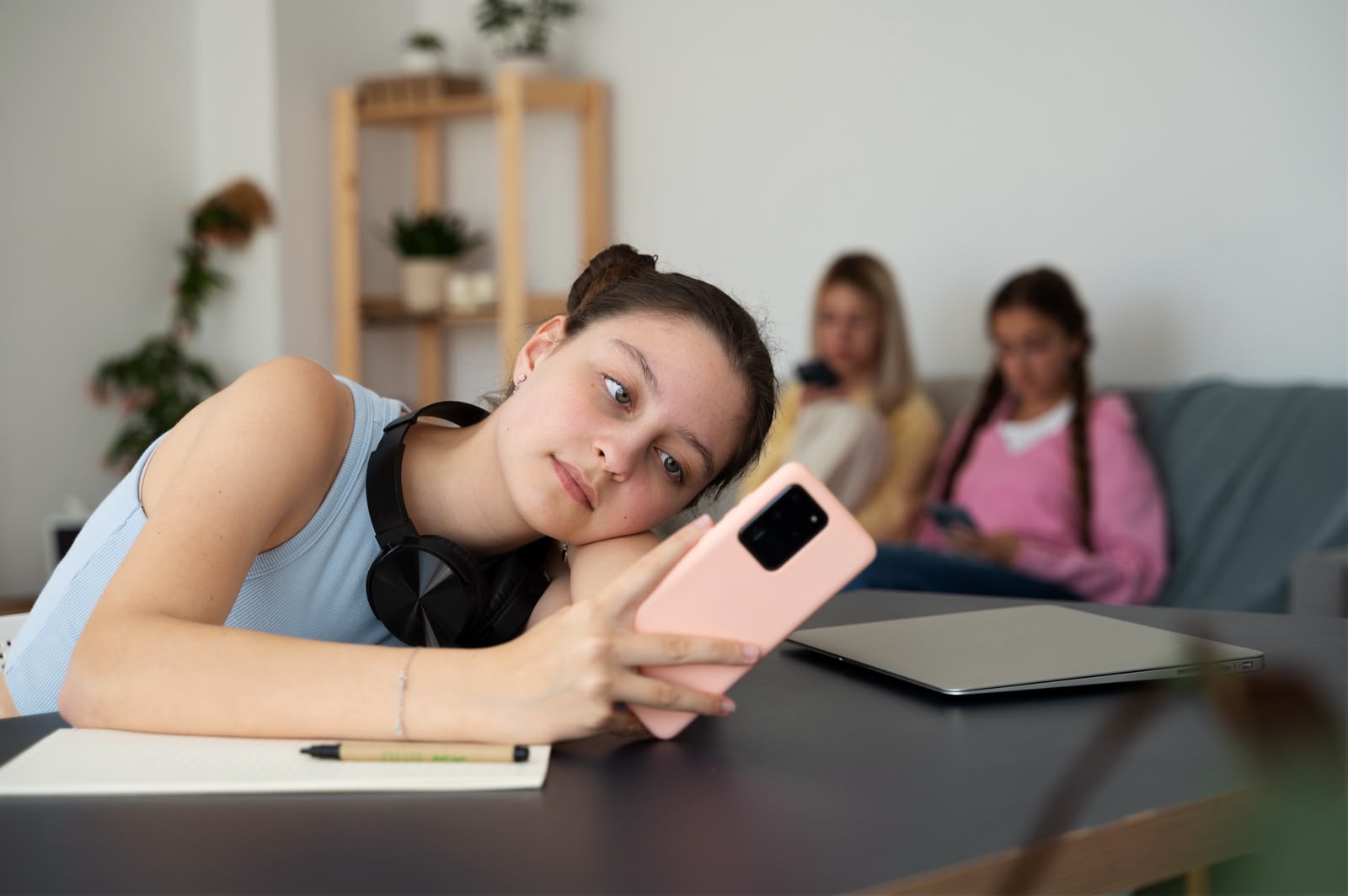 Imagem de Inatividade física entre adolescentes preocupa especialistas e acende alerta para excesso de tempo em telas