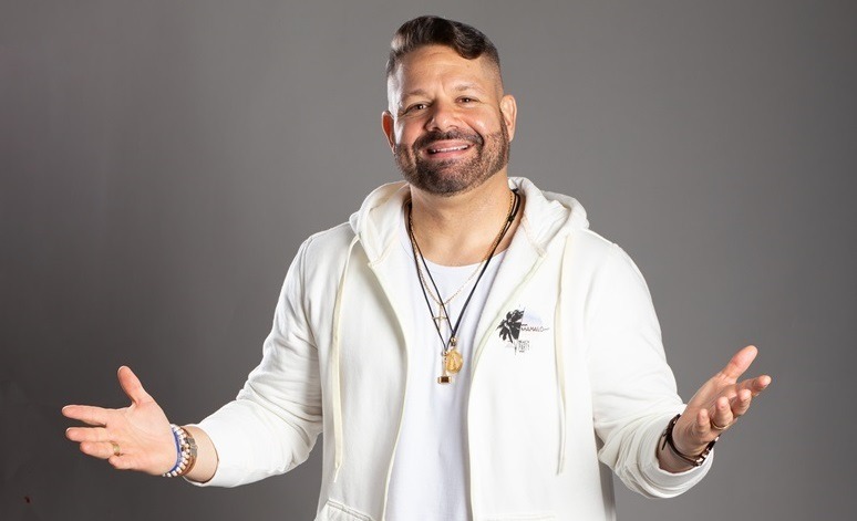 Imagem de Danniel Vieira se prepara para lançar single com a filha e faz shows gratuitos em Salvador