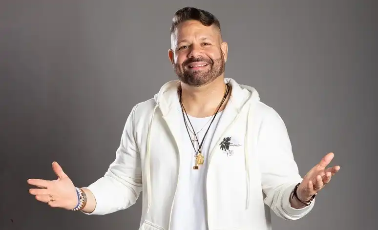 Imagem de Danniel Vieira se prepara para lançar single com a filha e faz shows gratuitos em Salvador