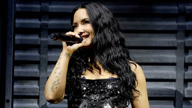 Imagem de Demi Lovato registra aumento de 203% nos streams na Deezer após shows no Brasil
