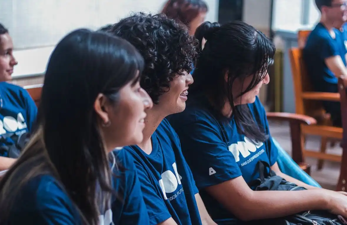 Imagem de Instituto PROA: adaptação e crescimento levam 56% dos jovens a deixar o primeiro emprego