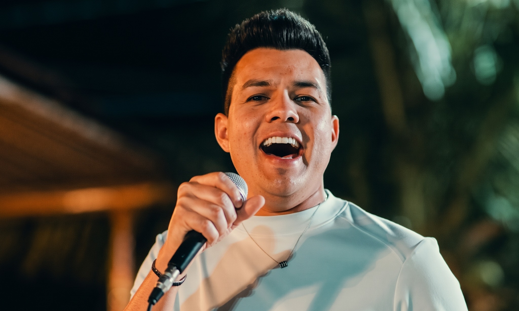 Imagem de Vitor Fernandes expande projeto “Seresta do VF” para o segundo volume, com audiovisual completo