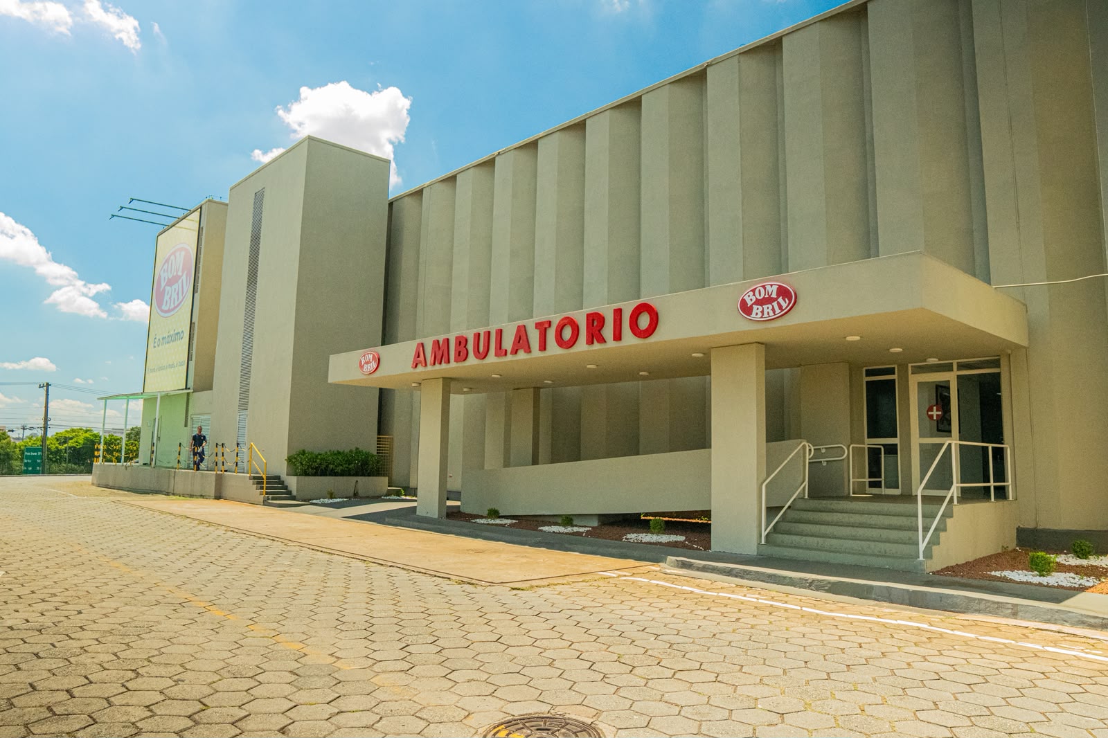 Imagem de Bombril reforça o cuidado com quem faz a empresa acontecer