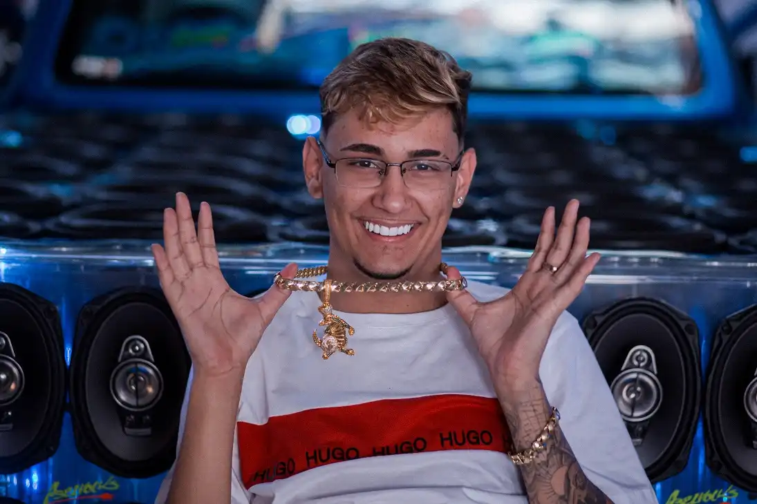 Imagem de MC Jacaré volta ao Top 5 do Spotify com novo single “Vento Forte”
