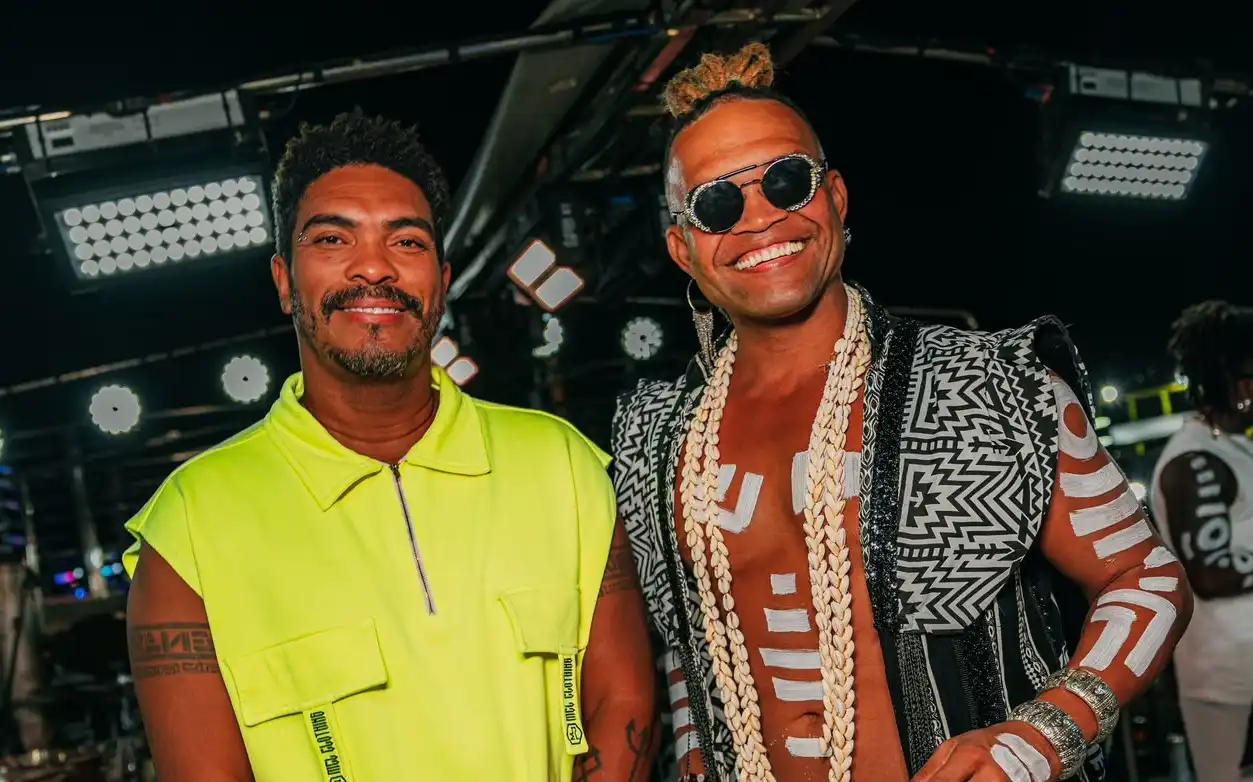 Imagem de Timbalada faz estreia histórica com bloco Alegria Original no Fortal