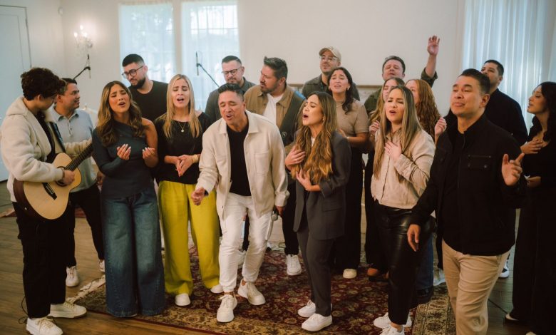 Imagem de Fenômeno gospel Gabriela Rocha aposta em versão latina do hit “Me Atraiu”