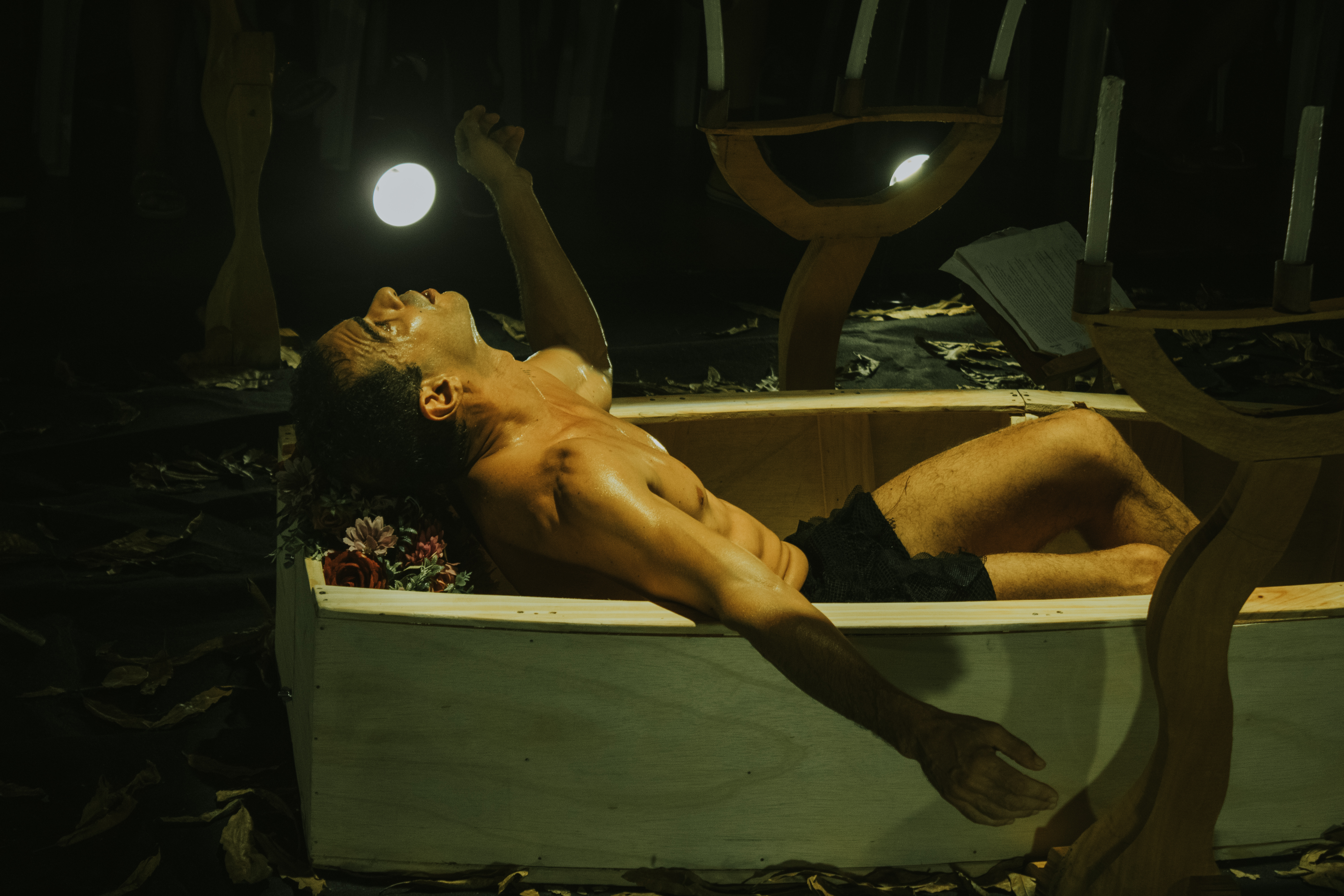 Imagem de Monólogo “Esquecidos por Deus” estreia no Teatro Marco Camarotti, em Recife