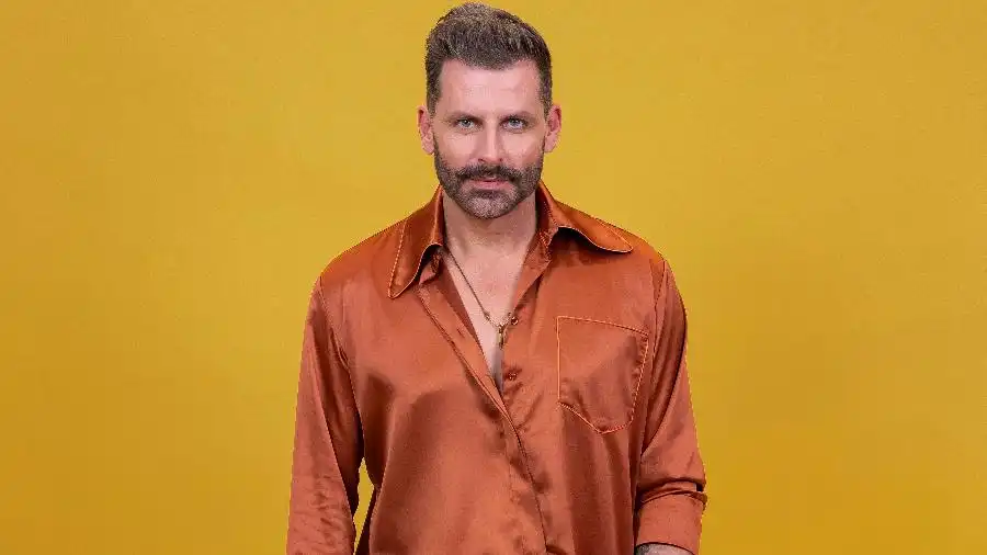 Imagem de BBB26: Henri Castelli tem convulsão durante prova do líder