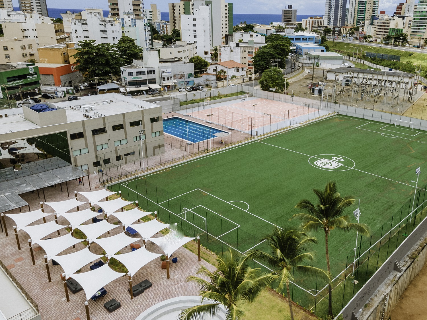 Imagem de Land School inaugura novo campus na Pituba