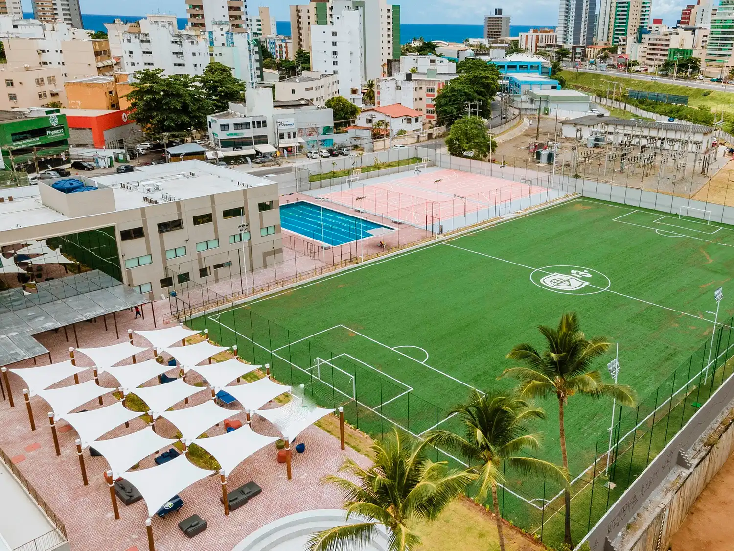 Imagem de Land School inaugura novo campus na Pituba