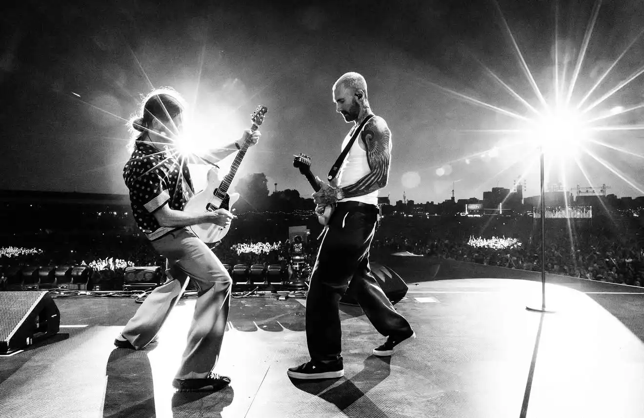 Imagem de Falta menos de um mês para o Maroon 5 desembarcar em Salvador