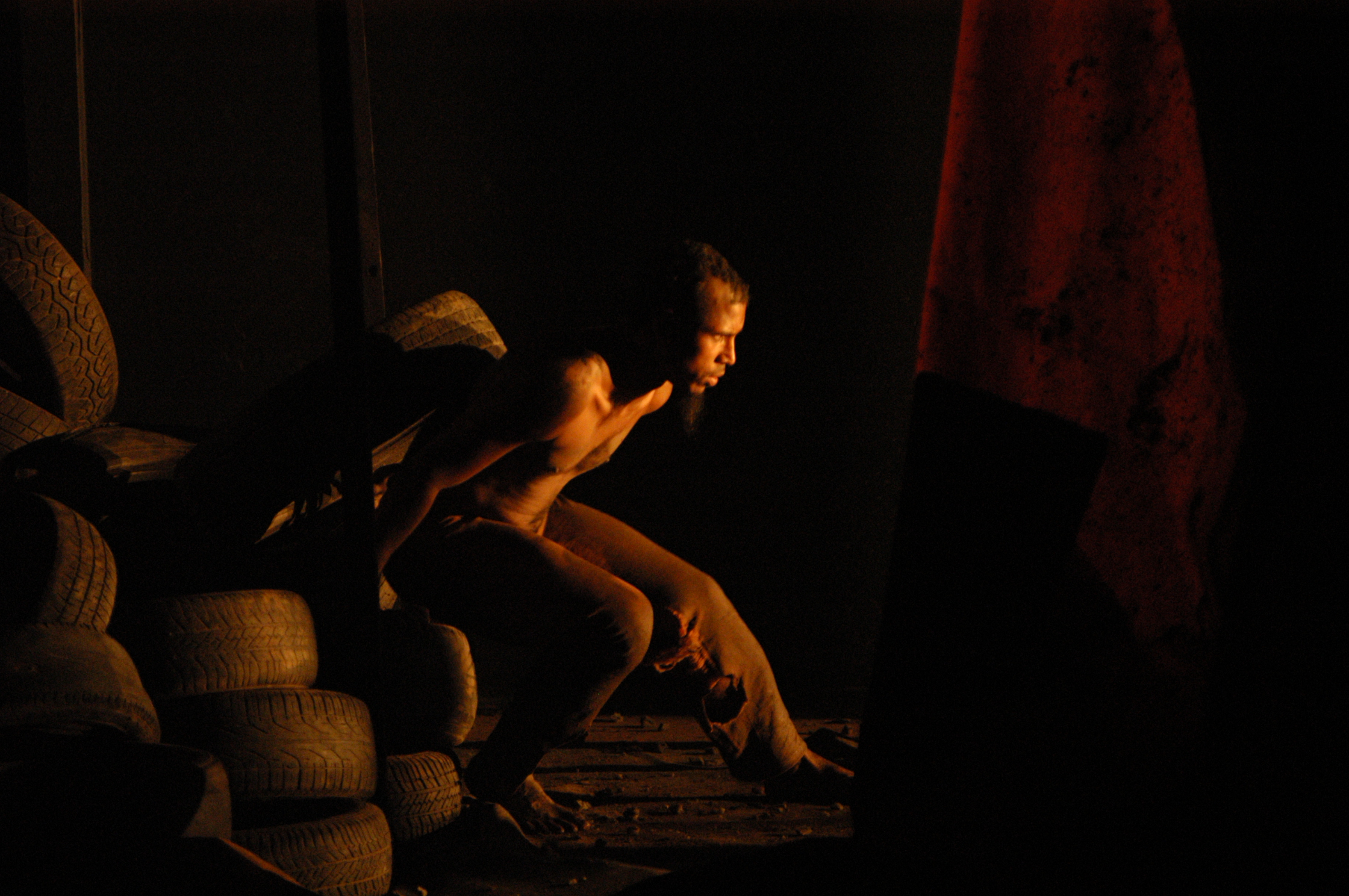 Imagem de "Trilogia Vida”, da Jorge Silva Cia de Dança, ocupa praças e teatro de Salvador