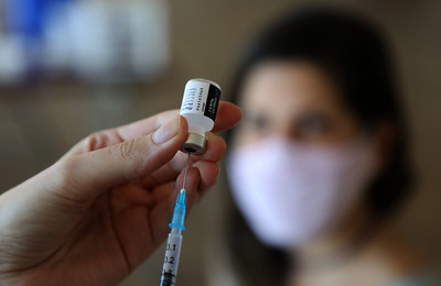 Imagem de 178,6 mil jovens baianos devem ser vacinados contra o HPV; tecnologia ajuda na prevenção do câncer