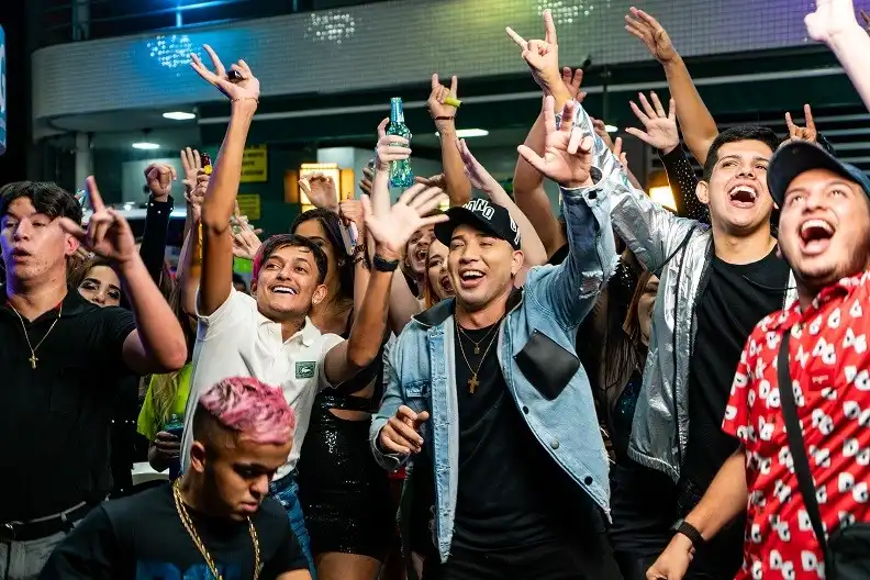 Imagem de Com participação de influencers, Japãozin lança novo clipe!