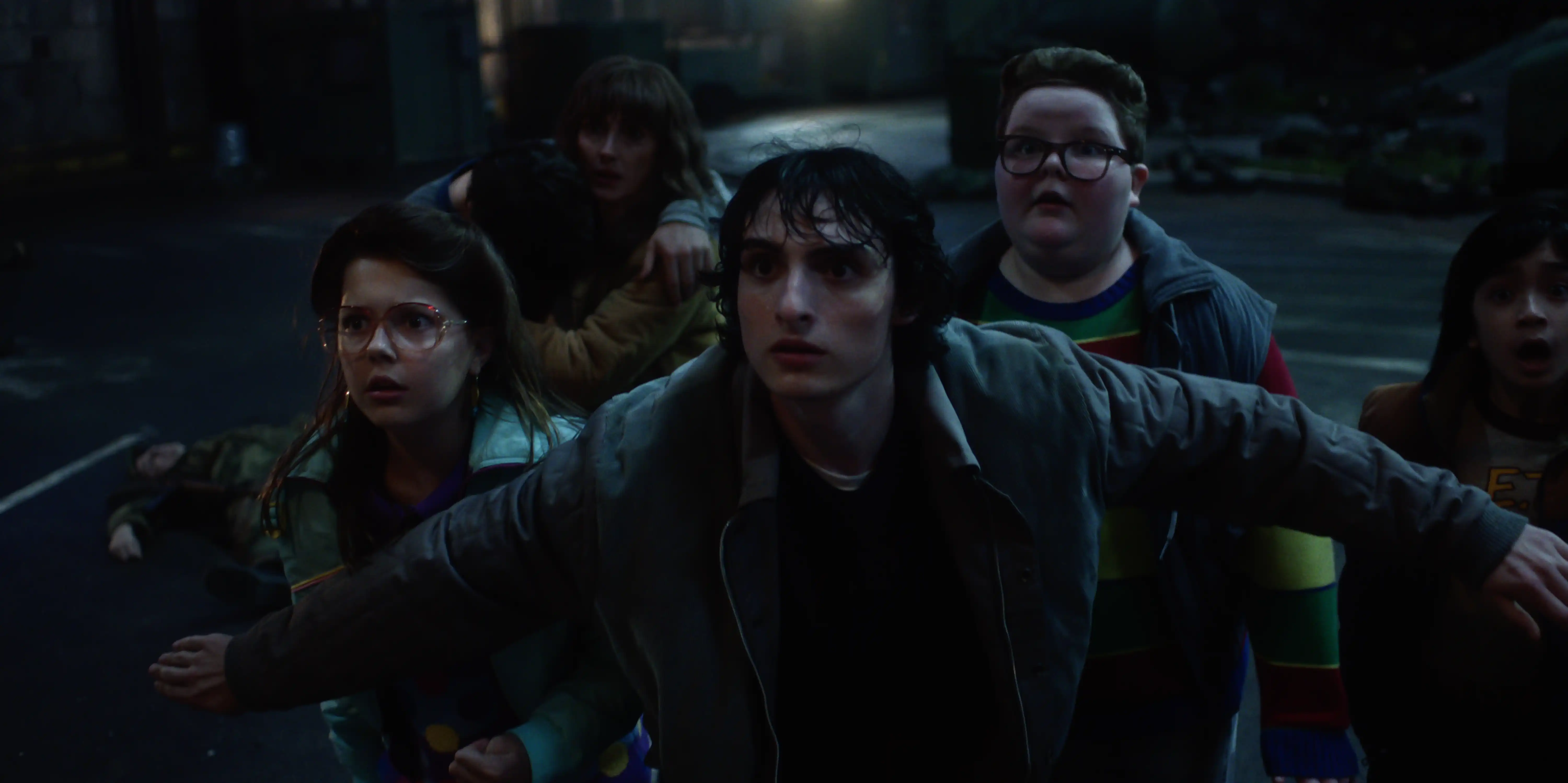 Imagem de Elenco de Stranger Things destaca legado da série em vídeo inédito