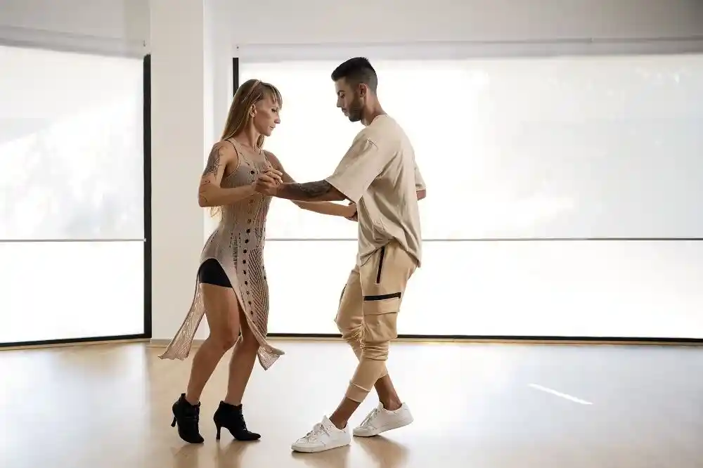 Imagem de Temporada de Forró: ritmo alivia o estresse, queima calorias e fortalece os músculos