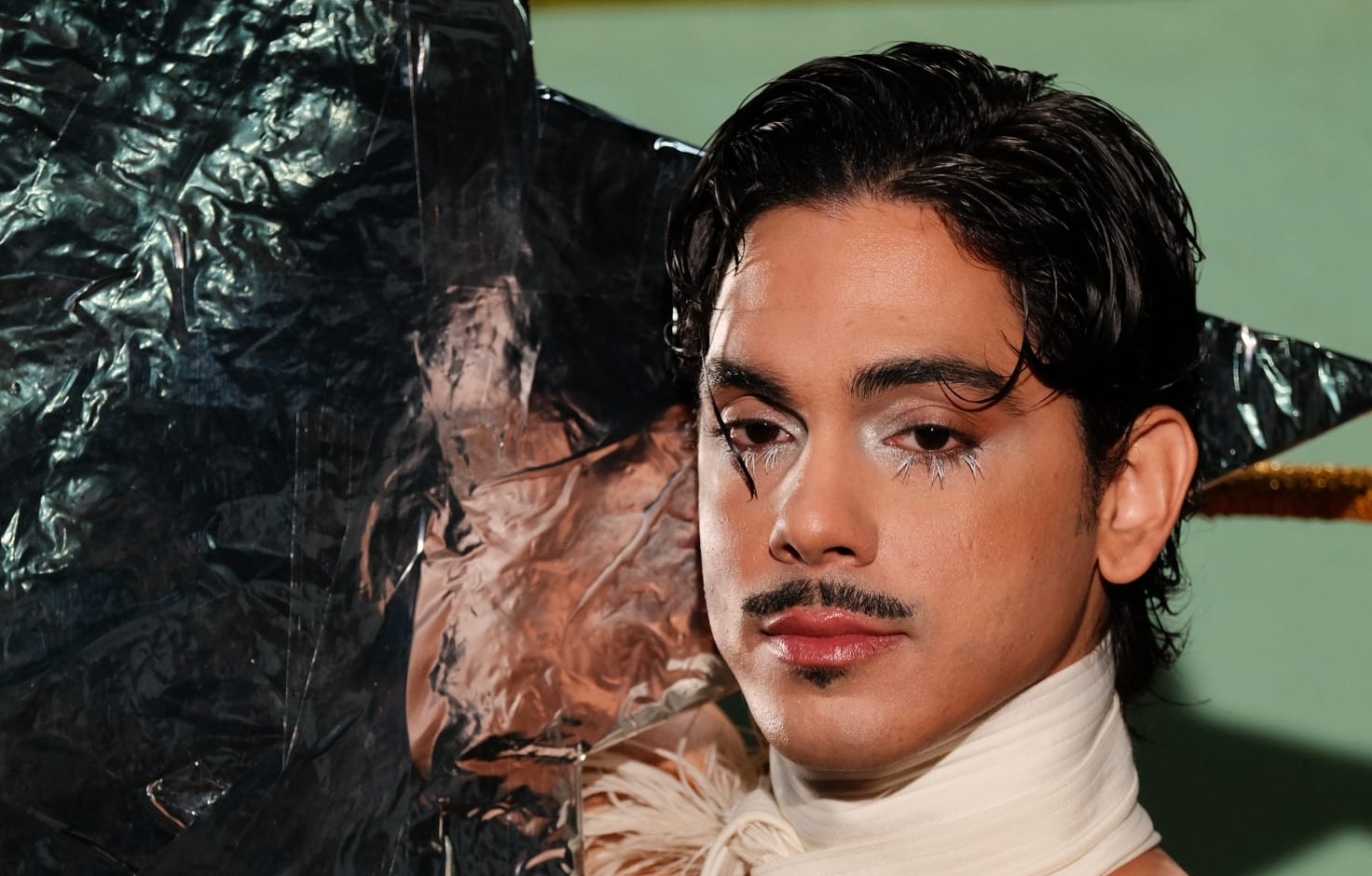 Imagem de Cesar Soares lança novo single em parceria com Silvero Pereira