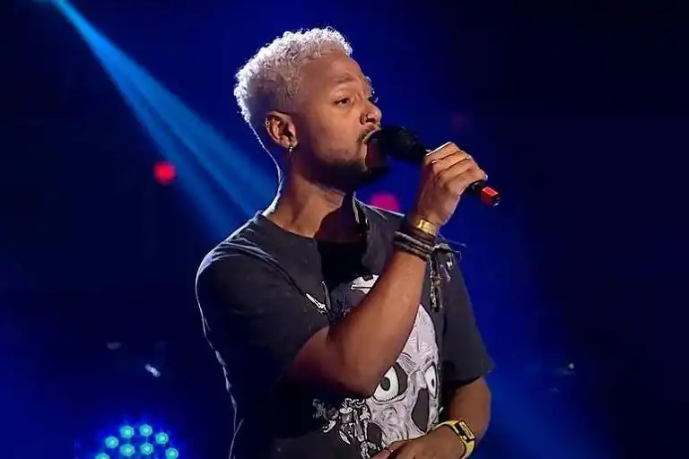 Imagem de ENTREVISTA: Sandro Machado, o baiano no The Voice Romênia