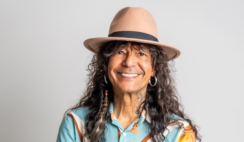 Imagem de Luiz Caldas leva a força do Axé Music ao "Festival Conexão com o Paraíso"