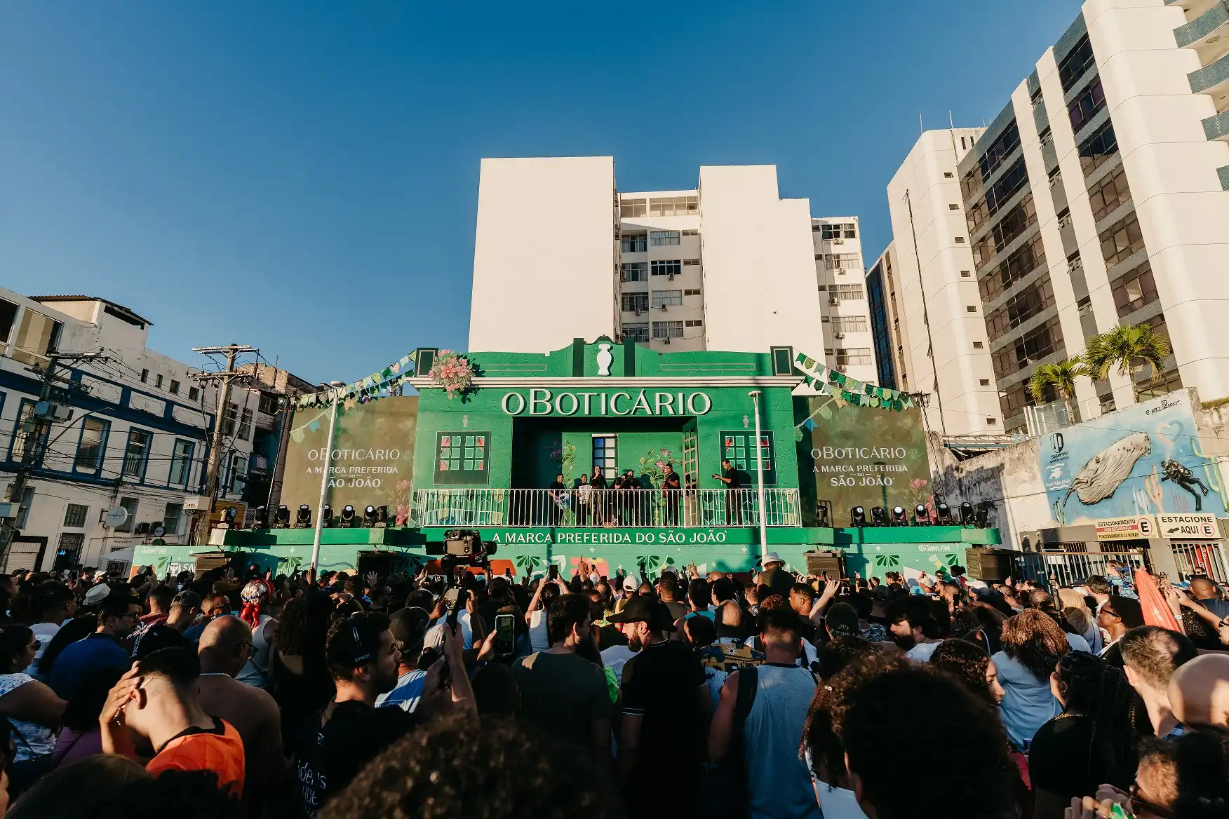Imagem de O Boticário transforma outdoor em palco e alcança mais 301 milhões de impactos