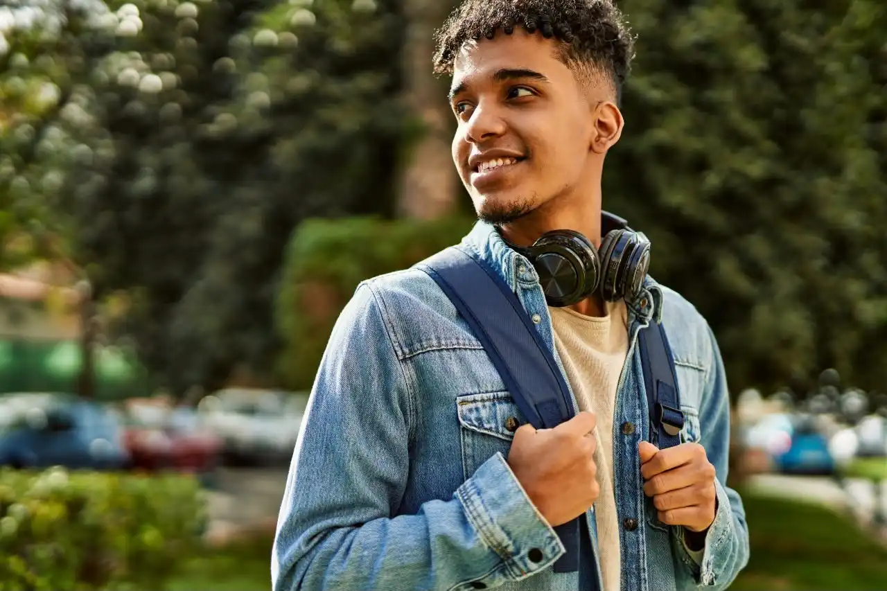Imagem de Depois dos 18 anos, o que muda na saúde? Pesquisa internacional chama atenção para prevenção entre jovens