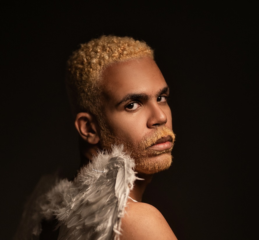 Imagem de 'ANJO': Hiran brilha com um novo álbum solar e intenso