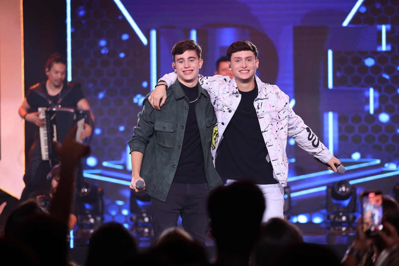 Imagem de João Pedro e Fellipe anunciam lançamento do DVD “Arruaça”