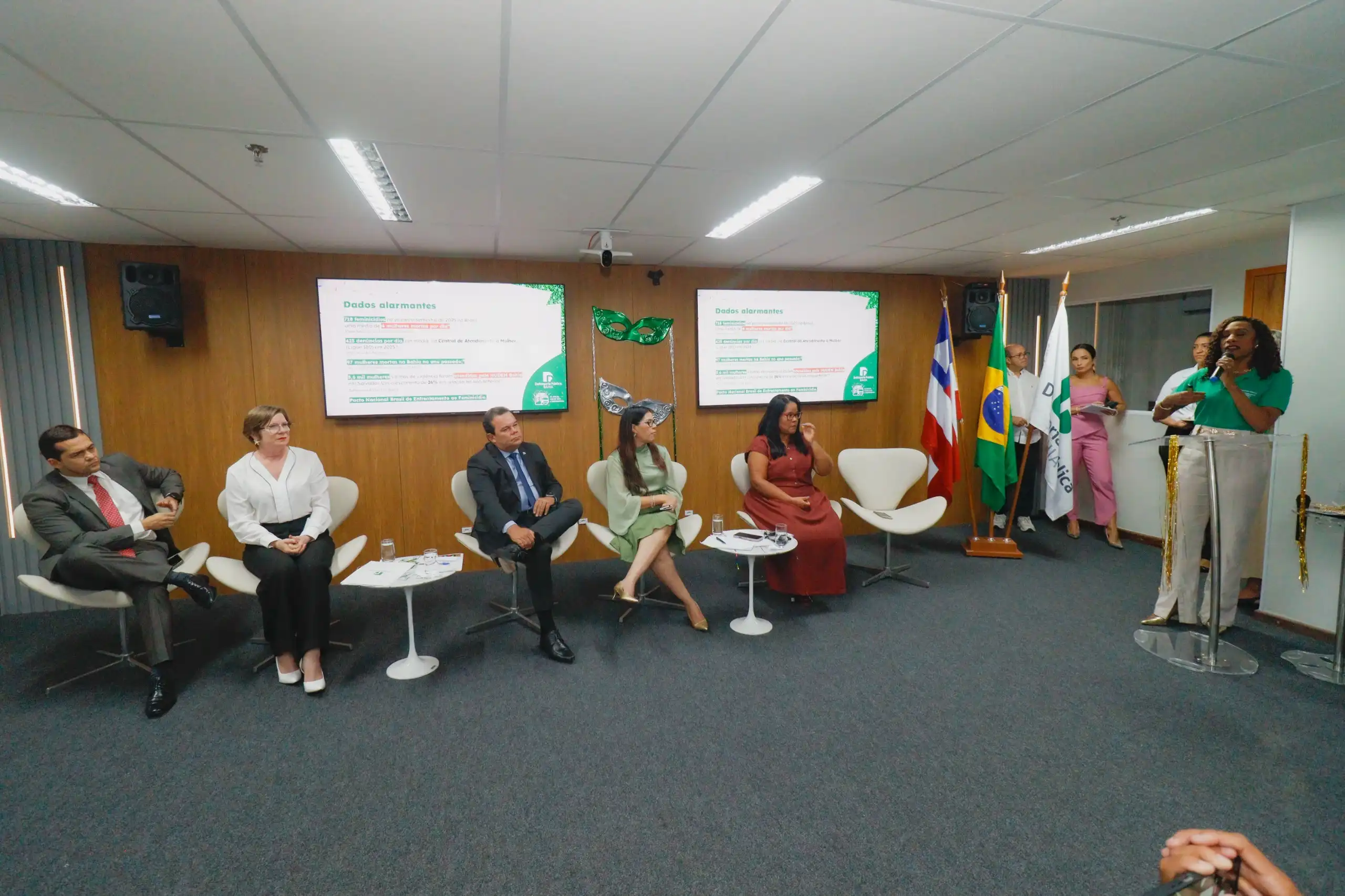 Imagem de Daniela Mercury e Ju Moraes estrelam campanha da Defensoria Pública no Carnaval 2026