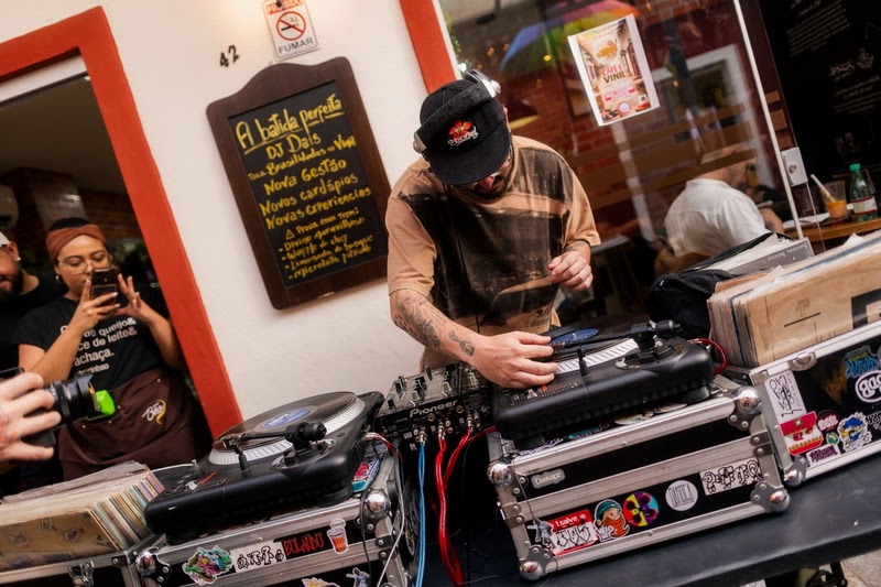 Imagem de Cheirin Bão promove Coffee Party com música ao vivo e cardápio especial em 26 de setembro