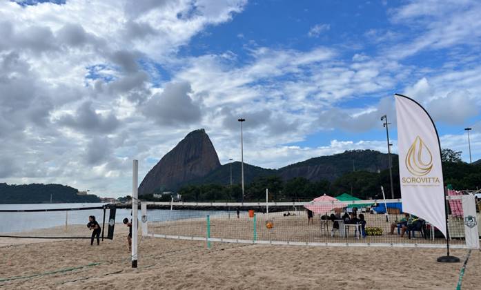 Imagem de Torneio P3 Footvolley reúne cerca de 70 atletas na Praia do Flamengo