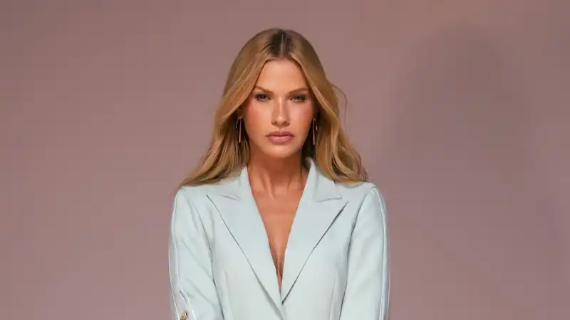 Imagem de Andressa Suita estrela campanha da Carmen Steffens e revela novidade ao público nesta quarta-feira (27)