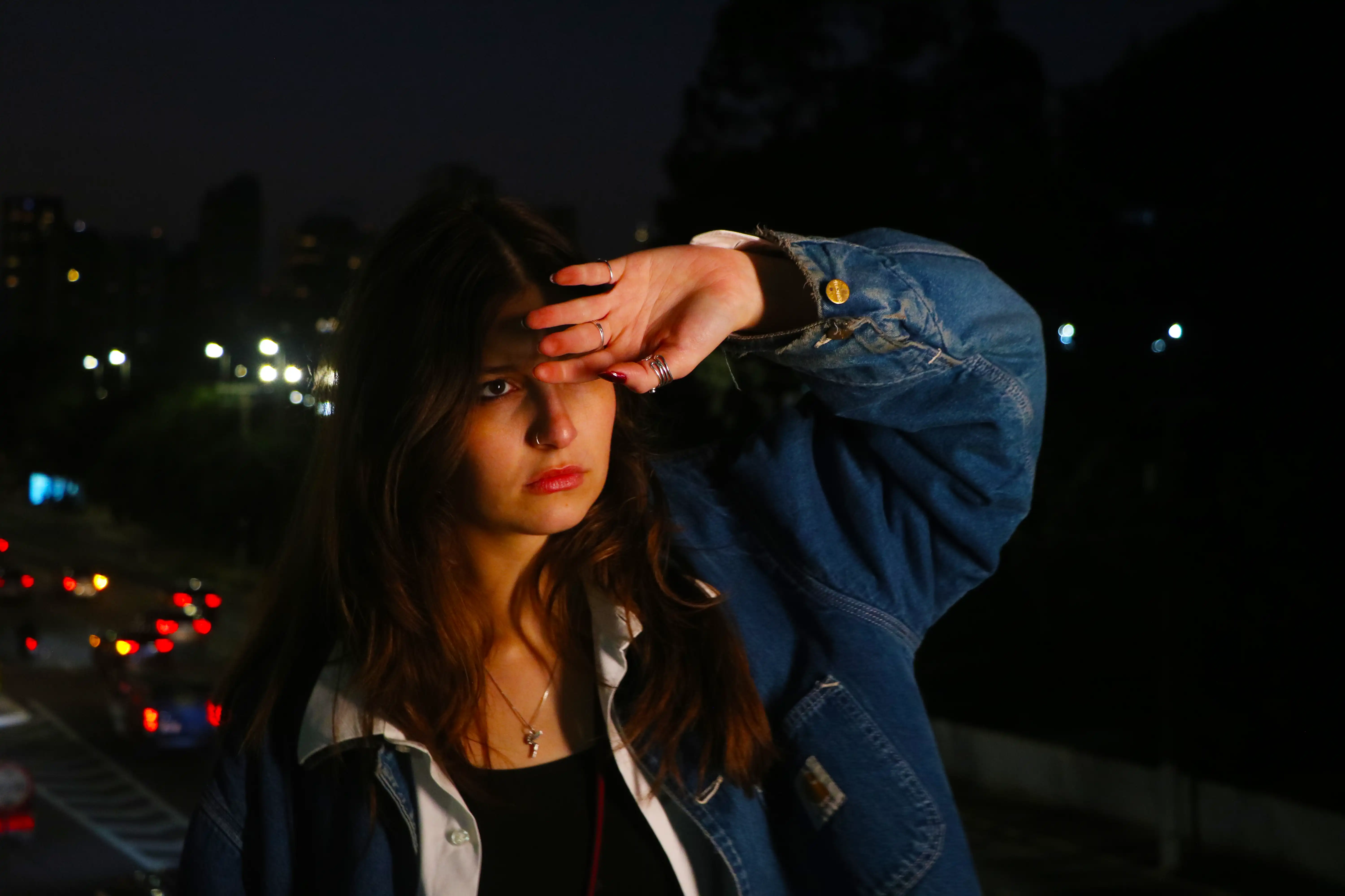 Imagem de Luiza Aires lança novo single “Invasão de te querer de volta” e aposta em narrativa emocional intensa