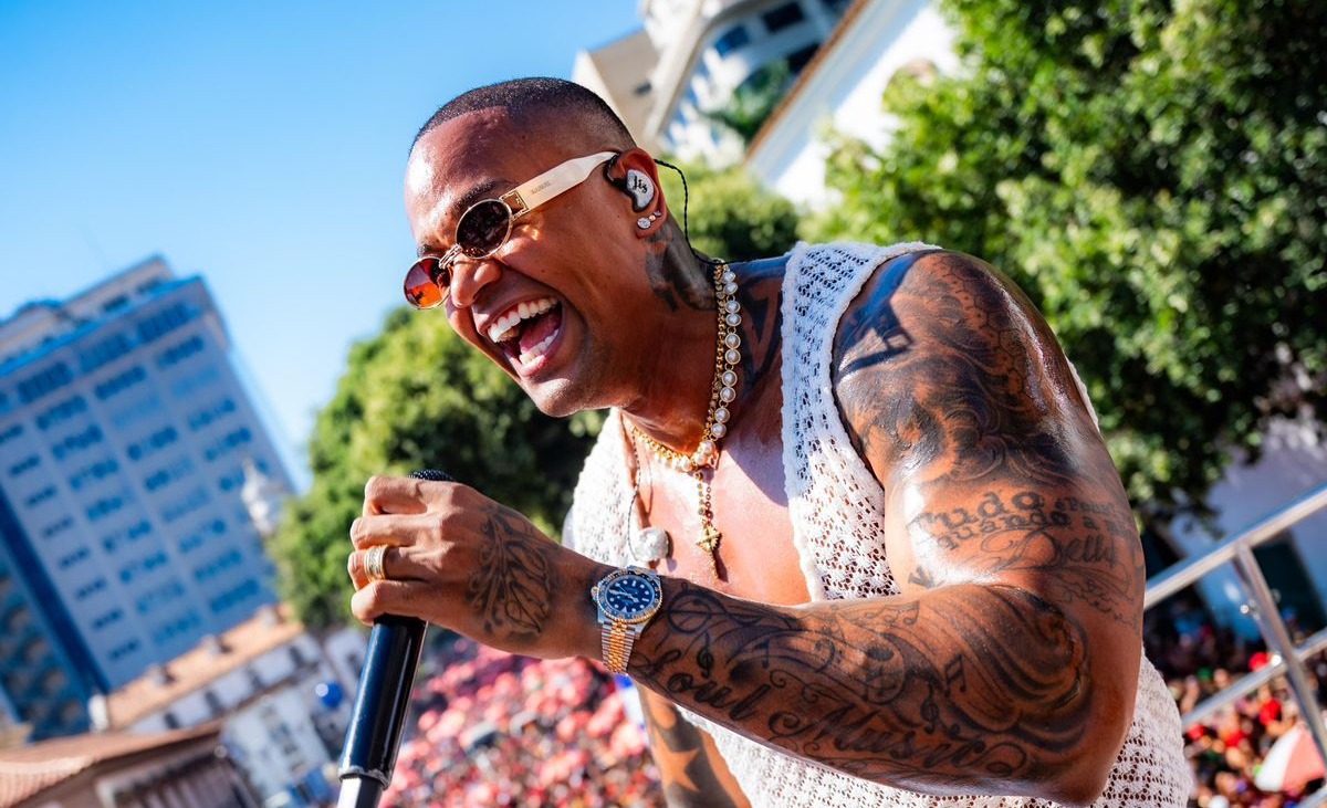 Imagem de Léo Santana puxa pelo 3° ano consecutivo o Bloco da Gold Vem com o Gigante no Pré Carnaval do Rio
