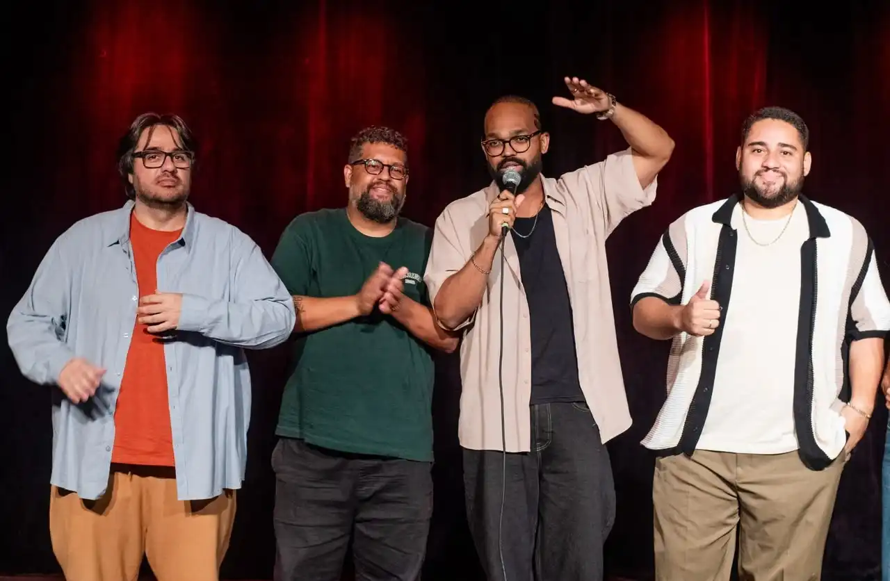 Imagem de Magali Moraes, Well Fonseca, Daniel Ferreira e Tiago Banha encerram temporada do “Show de Comédia Show” no Teatro Sesi