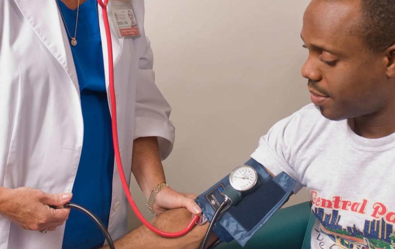 Imagem de Aumenta casos de Câncer de Próstata na Bahia e A Clínica da Mulher cria check-up masculino especial